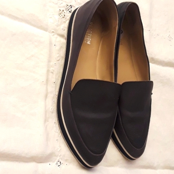 Kenneth Cole Flats! - Picture 2 of 7